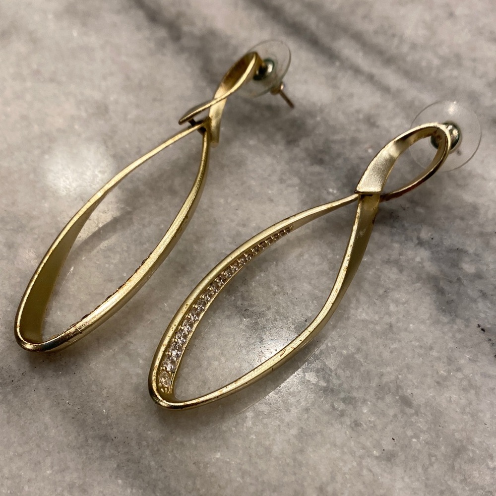 Kendra Scott Gold Open Teardrop Earrings